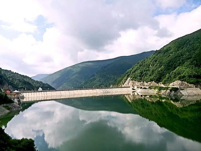 通過(guò)工程領(lǐng)域研究，為青海水利重點(diǎn)工程建設提供科學(xué)支撐